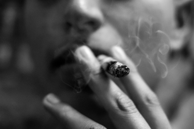 marijuana-smoking-cigarette-man
